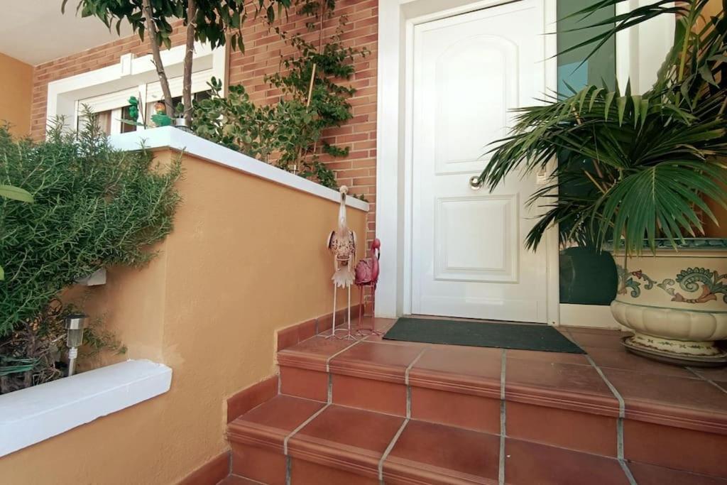 Acogedora Y Confortable Casa Familiar En L'Ollería Exterior photo